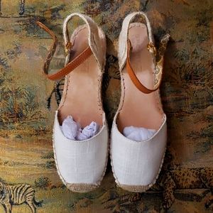 Sperry Ivory Linen Sandals